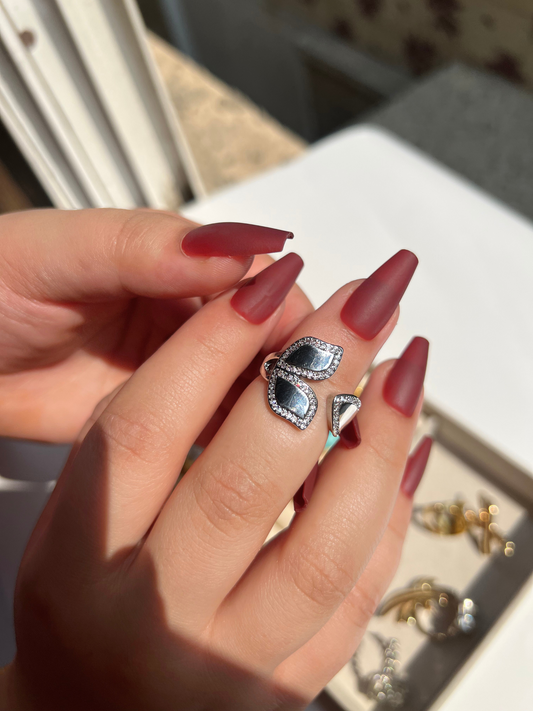 Leaf Design Ring