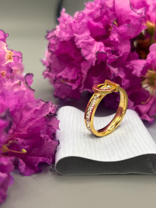 Crystal Buckle Ring