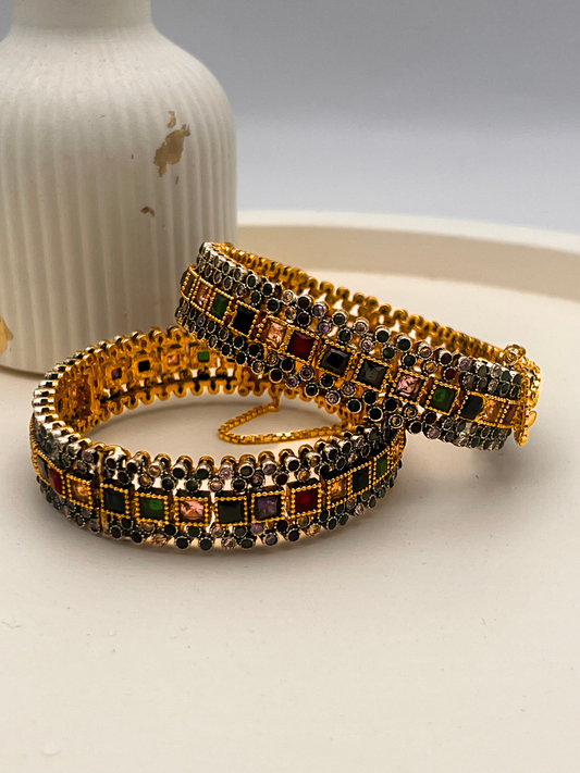 Regal Bangles