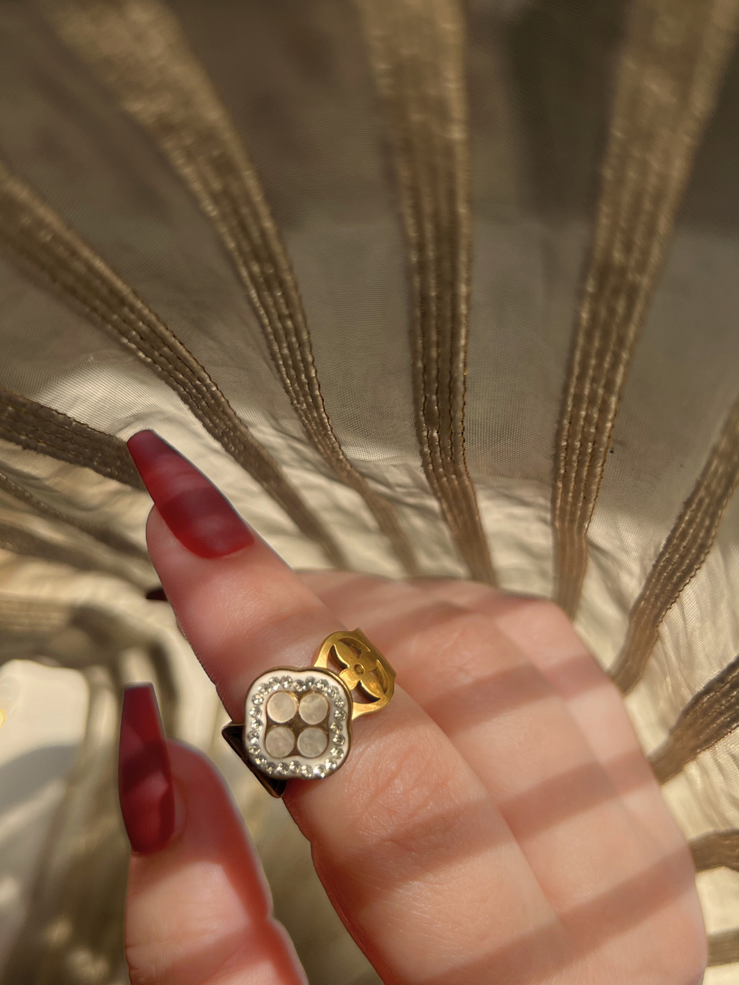 Floral Clover Ring
